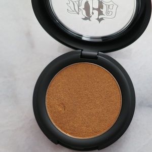 BNIB KVD Metal Crush Eyeshadow - Thrasher